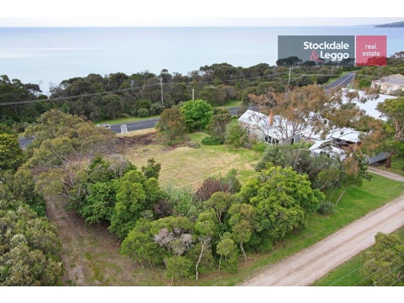 19 Latrobe Parade, Dromana VIC 3936