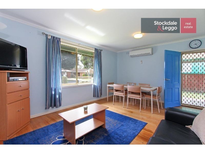 8 Tassel Road, Safety Beach VIC 3936