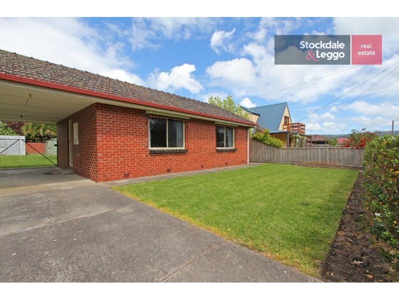 8 Tassel Road, Safety Beach VIC 3936