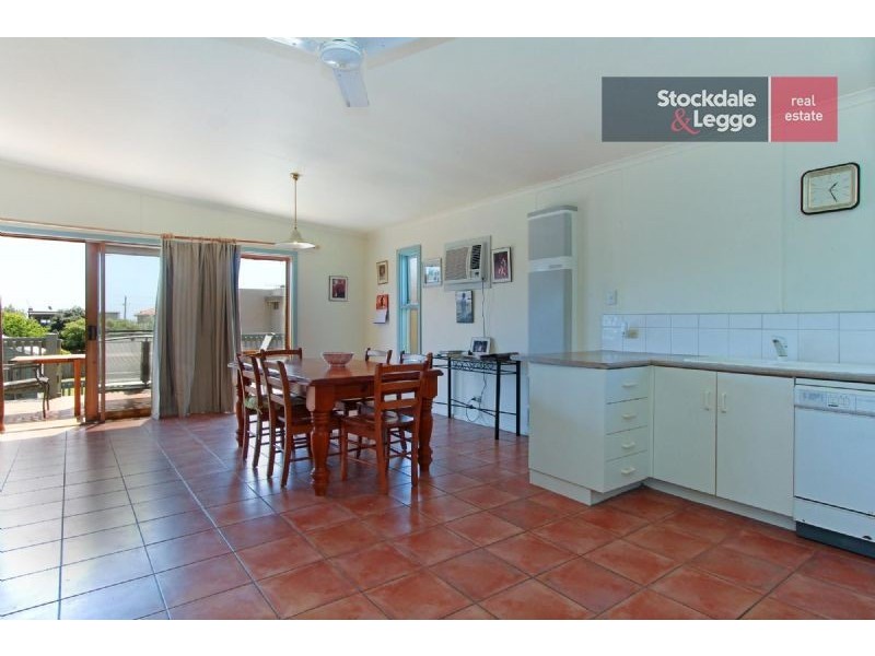 79 Dromana Parade, Safety Beach VIC 3936