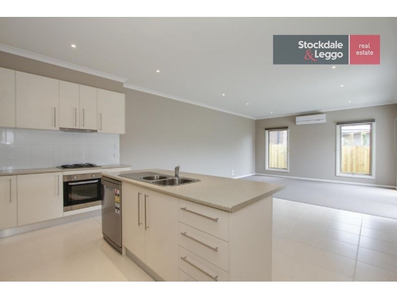 4 Dyson Street, Dromana VIC 3936