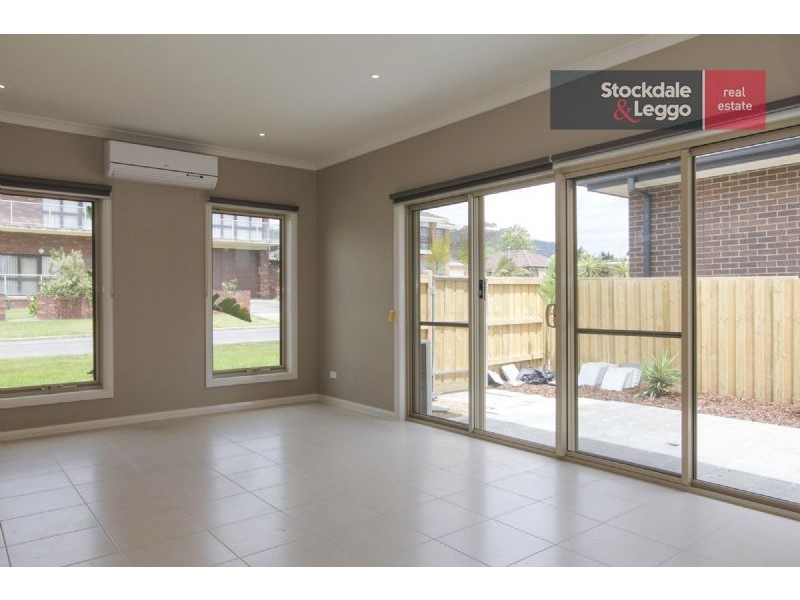 16/2 Davey Avenue, Dromana VIC 3936