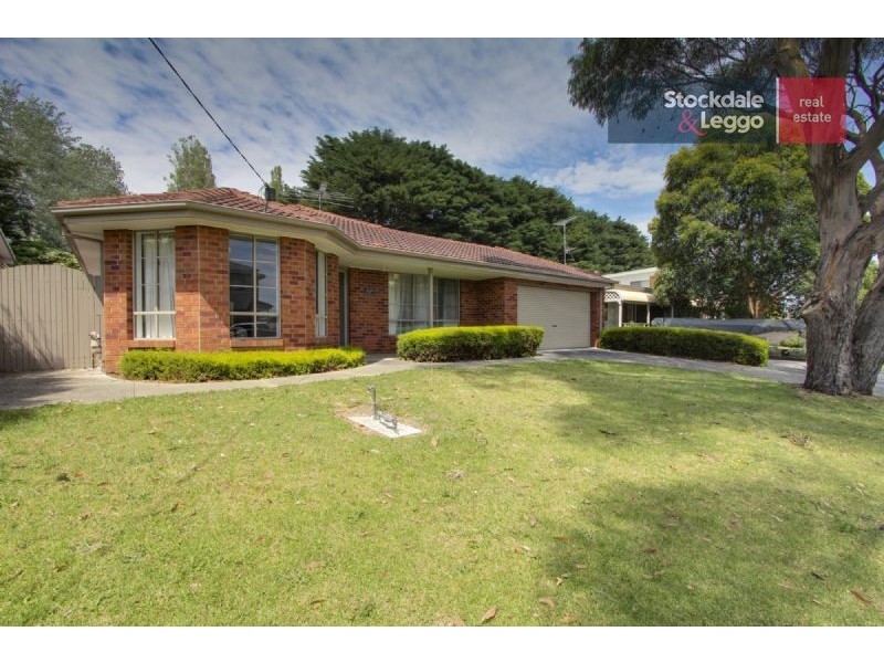 5 Watson Avenue, Dromana VIC 3936