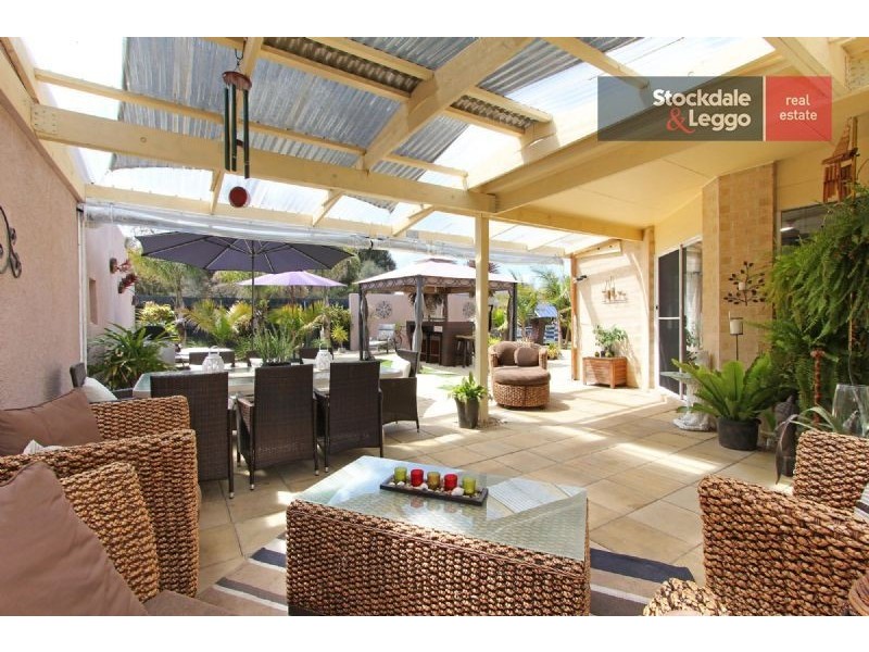 6 Twilight Place, Safety Beach VIC 3936