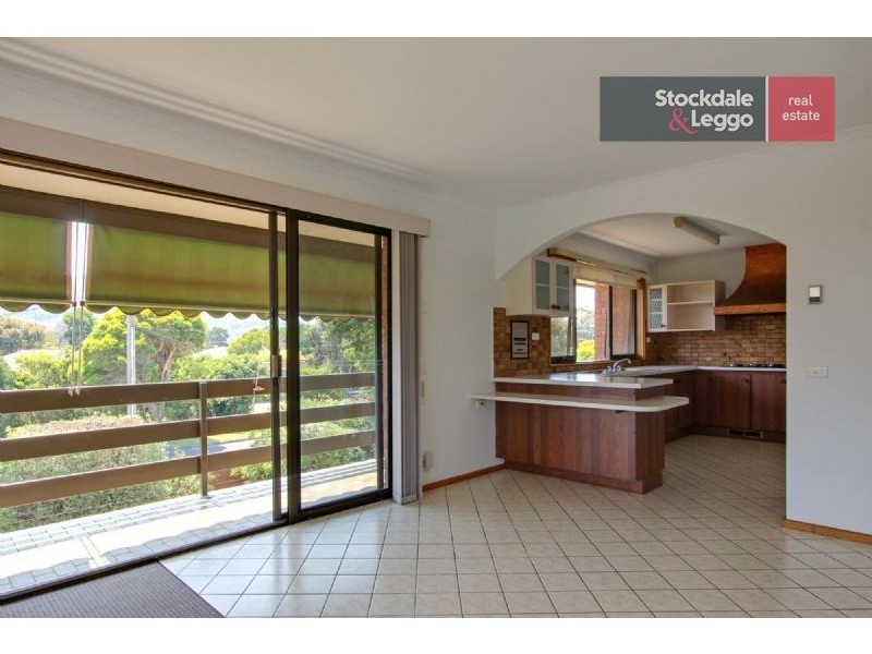 10 Knott Street, Safety Beach VIC 3936