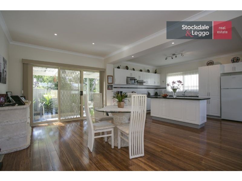 2B Walter Street, Safety Beach VIC 3936