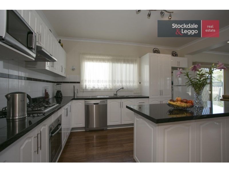 2B Walter Street, Safety Beach VIC 3936