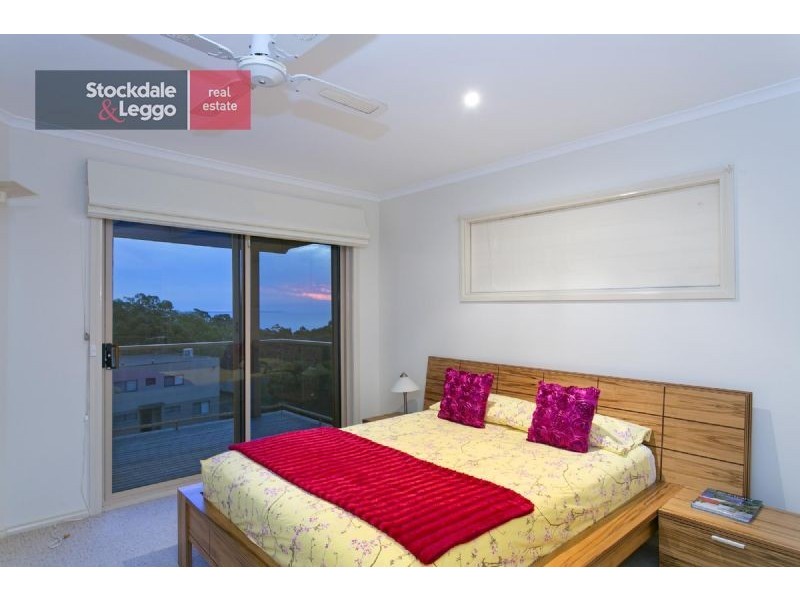 25 Arthurs Avenue, Mccrae VIC 3938