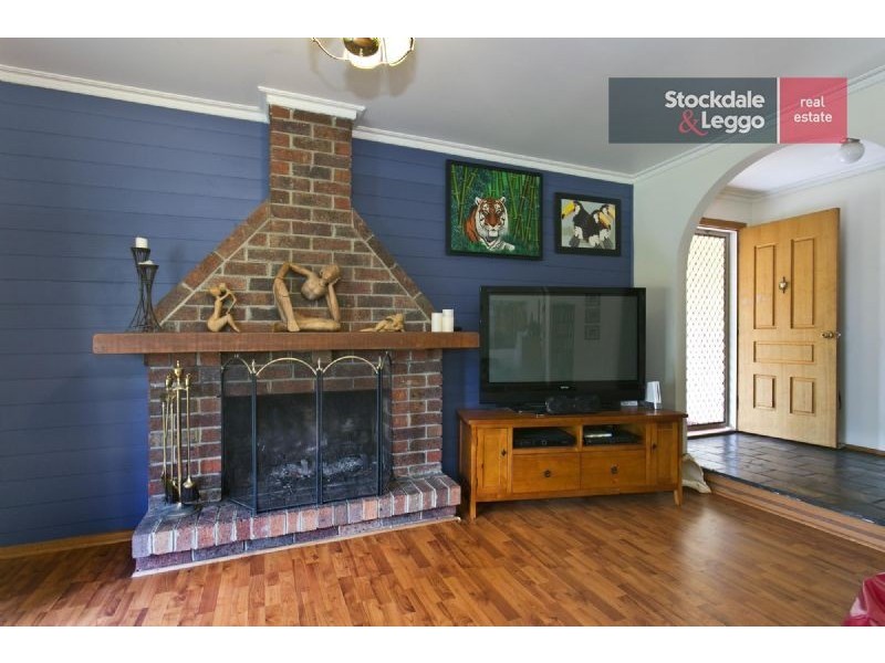 89 Rainier Avenue, Dromana VIC 3936