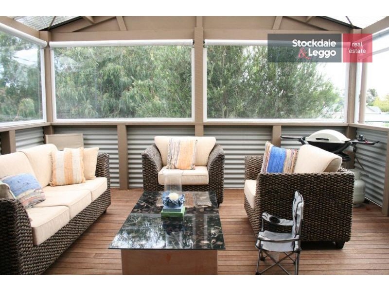 73 Rymer Avenue, Safety Beach VIC 3936