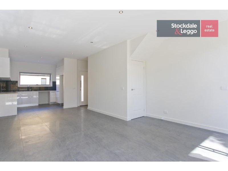 4/4 Harrison Street, Dromana VIC 3936