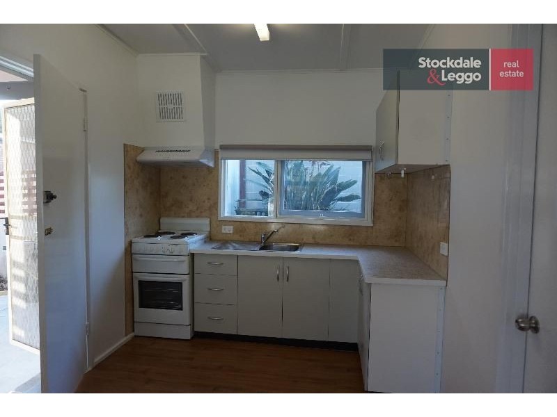 1/78 Seaview Avenue, Safety Beach VIC 3936