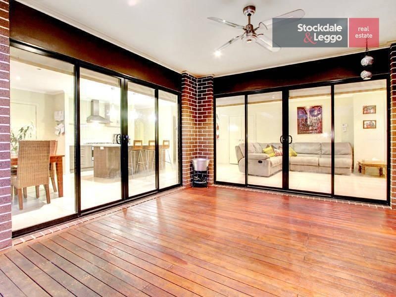 6 Parkedge Circuit, Rosebud VIC 3939