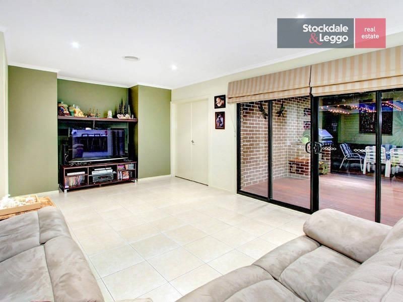 6 Parkedge Circuit, Rosebud VIC 3939