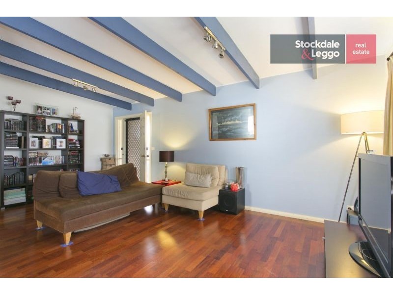 10 Dalworth Avenue, Dromana VIC 3936