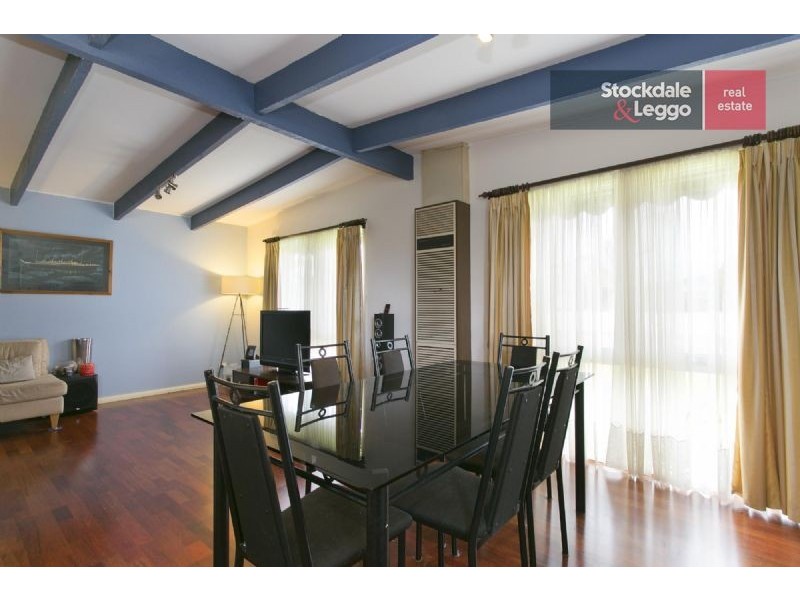 10 Dalworth Avenue, Dromana VIC 3936