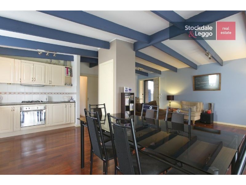 10 Dalworth Avenue, Dromana VIC 3936