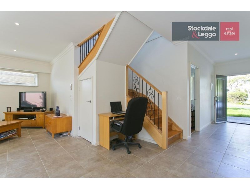 1/115 Dromana Parade, Safety Beach VIC 3936