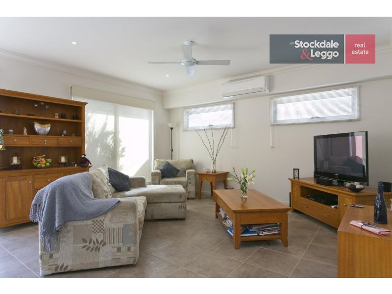 1/115 Dromana Parade, Safety Beach VIC 3936