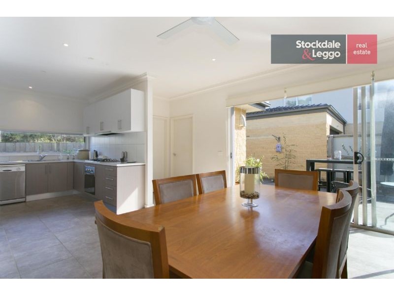 1/115 Dromana Parade, Safety Beach VIC 3936