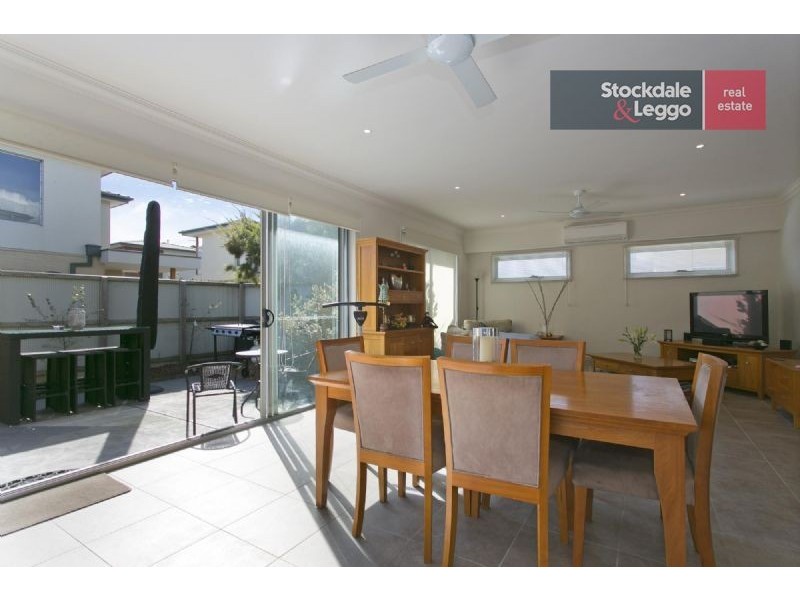 1/115 Dromana Parade, Safety Beach VIC 3936