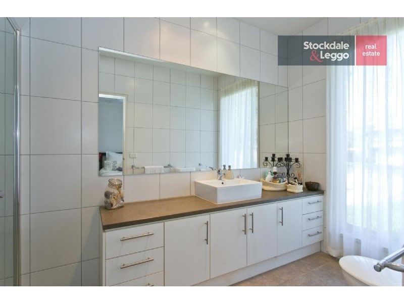 1/115 Dromana Parade, Safety Beach VIC 3936