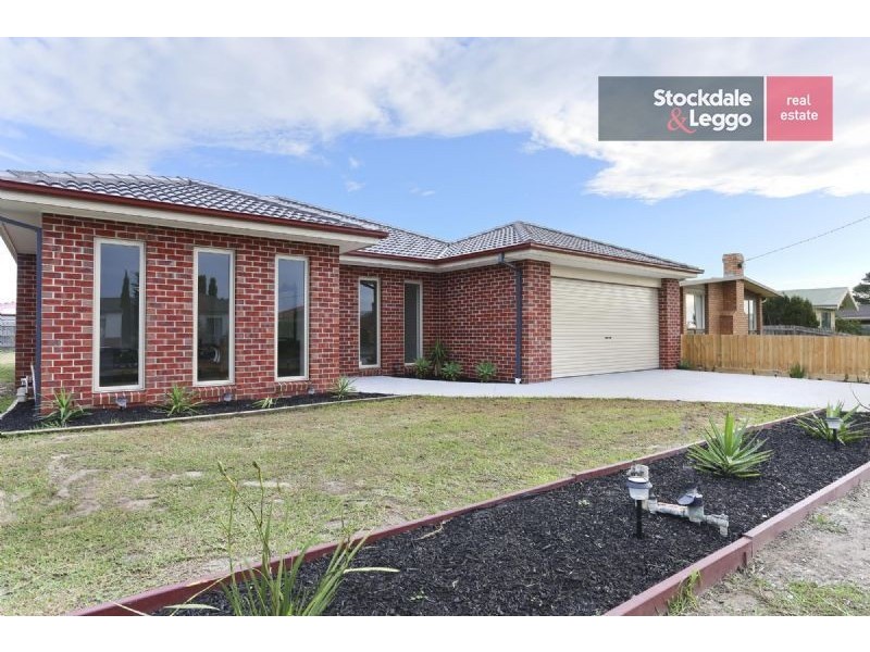 36 Coveside Avenue, Safety Beach VIC 3936