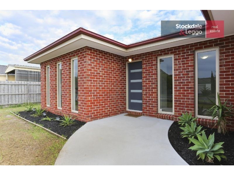 36 Coveside Avenue, Safety Beach VIC 3936