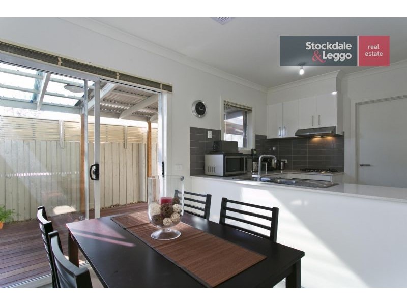 8/251 Dromana Parade, Safety Beach VIC 3936