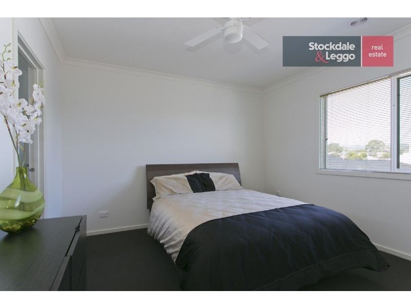 8/251 Dromana Parade, Safety Beach VIC 3936