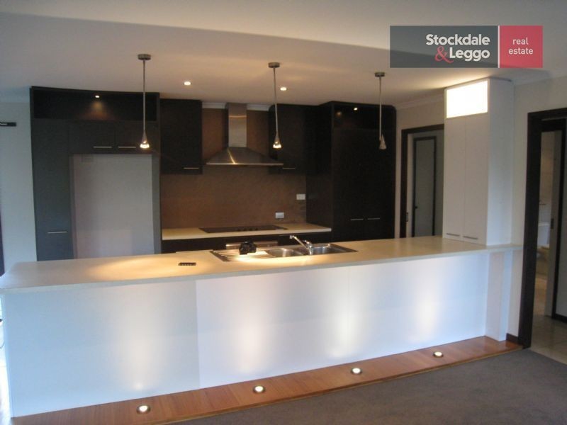 103 Seaview Avenue, Safety Beach VIC 3936