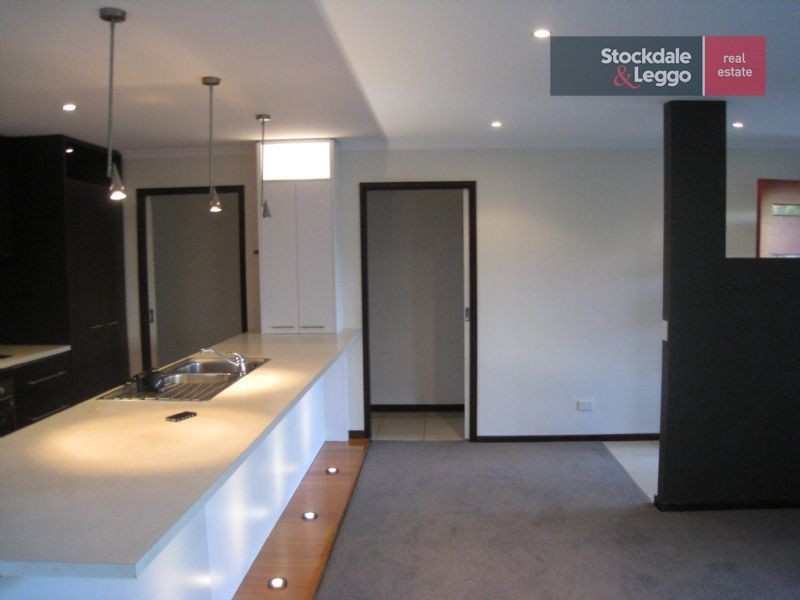 103 Seaview Avenue, Safety Beach VIC 3936