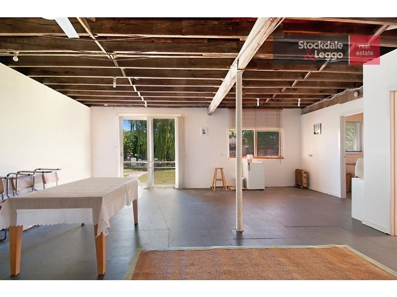 89 Seaview Avenue, Safety Beach VIC 3936