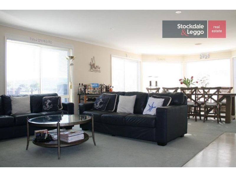 87 Palm Tree Drive, Safety Beach VIC 3936