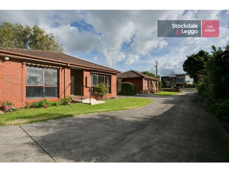 2/25 Heales Street, Dromana VIC 3936