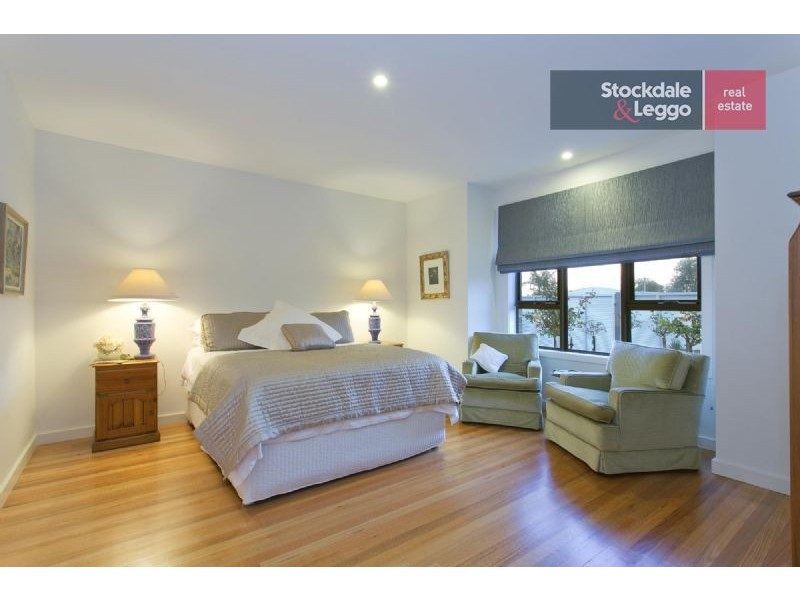 1/4 Rymer Avenue, Safety Beach VIC 3936