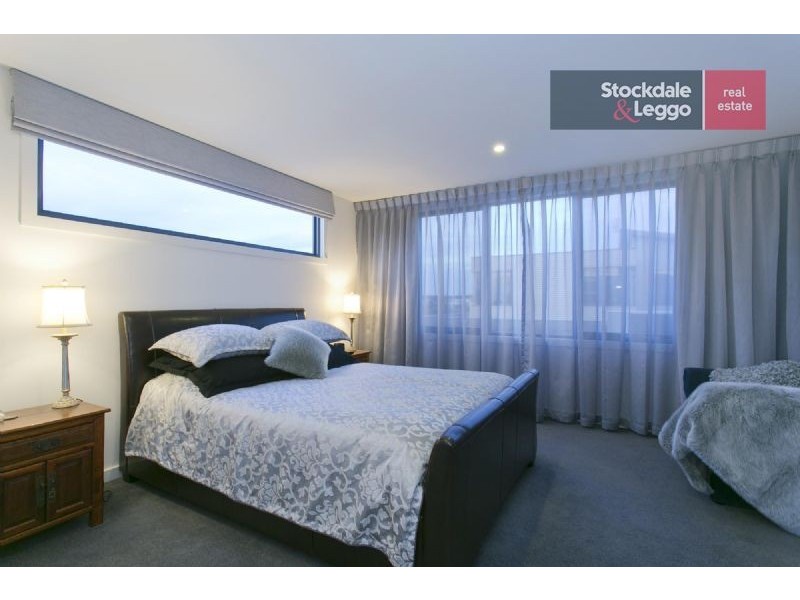 1/4 Rymer Avenue, Safety Beach VIC 3936