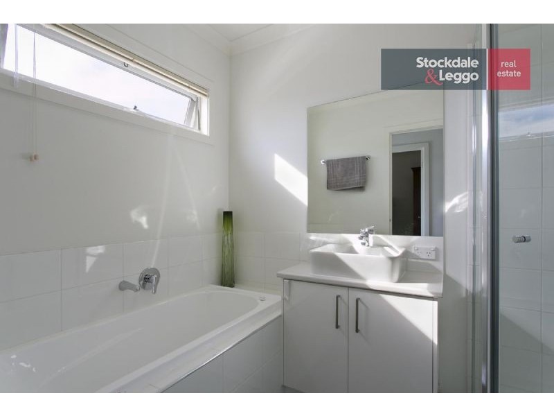 8/251 Dromana Parade, Safety Beach VIC 3936