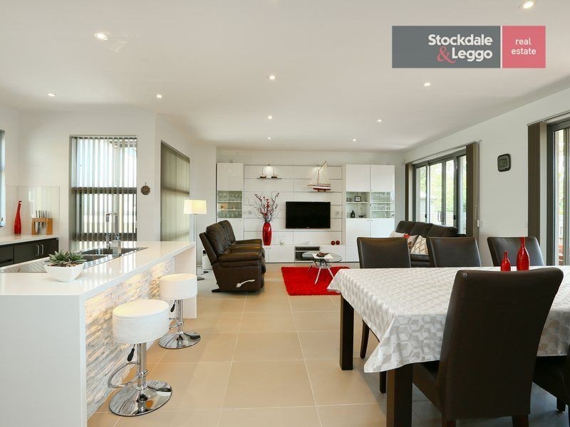 4/341 Dromana Parade, Safety Beach VIC 3936