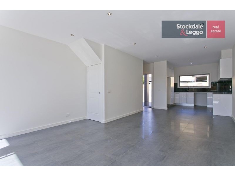 3/4 Harrison Street, Dromana VIC 3936
