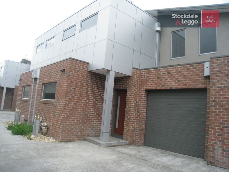 3/4 Harrison Street, Dromana VIC 3936