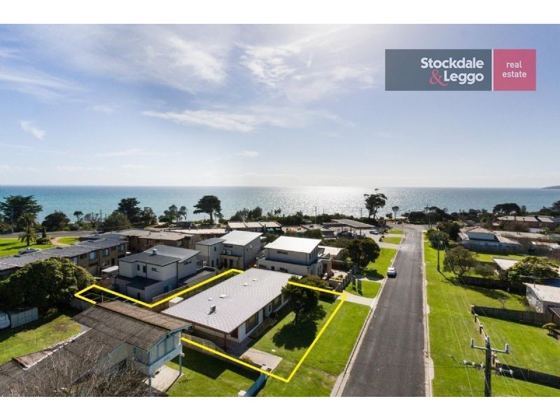 6 Heales Street, Dromana VIC 3936