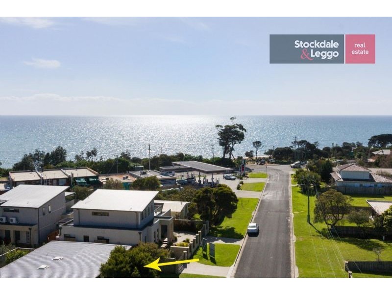 6 Heales Street, Dromana VIC 3936