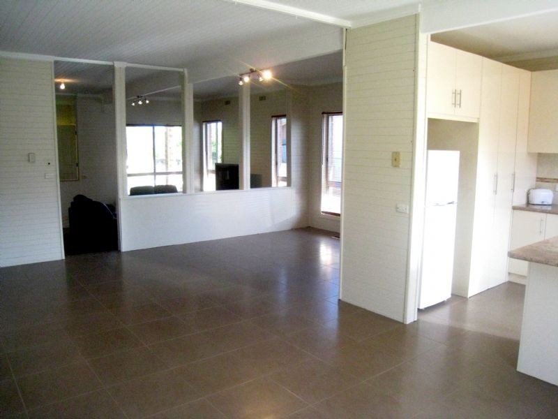 13 Rosalie Avenue, Dromana VIC 3936