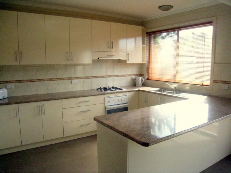 13 Rosalie Avenue, Dromana VIC 3936