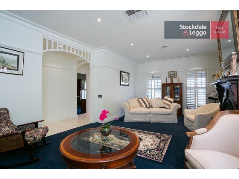 5 Somerset Place, Safety Beach VIC 3936