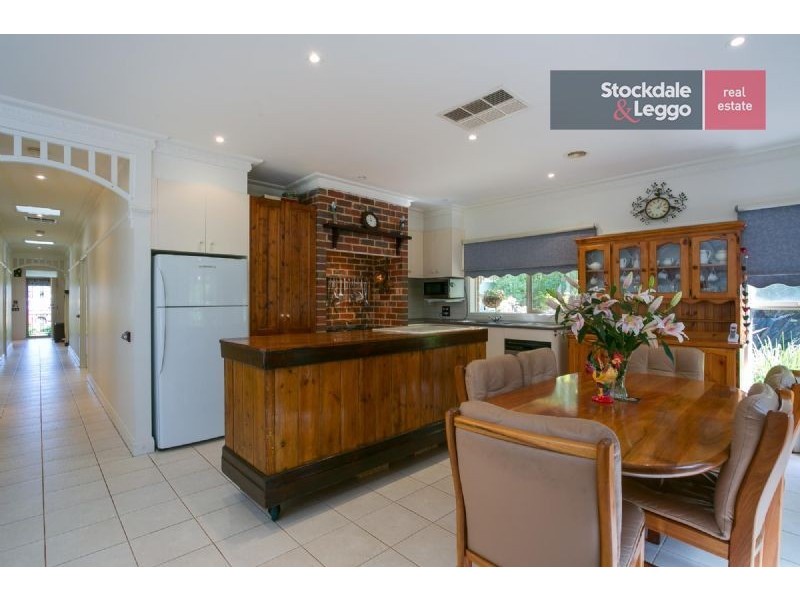 5 Somerset Place, Safety Beach VIC 3936