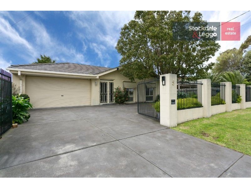 5 Beachurst Avenue, Dromana VIC 3936