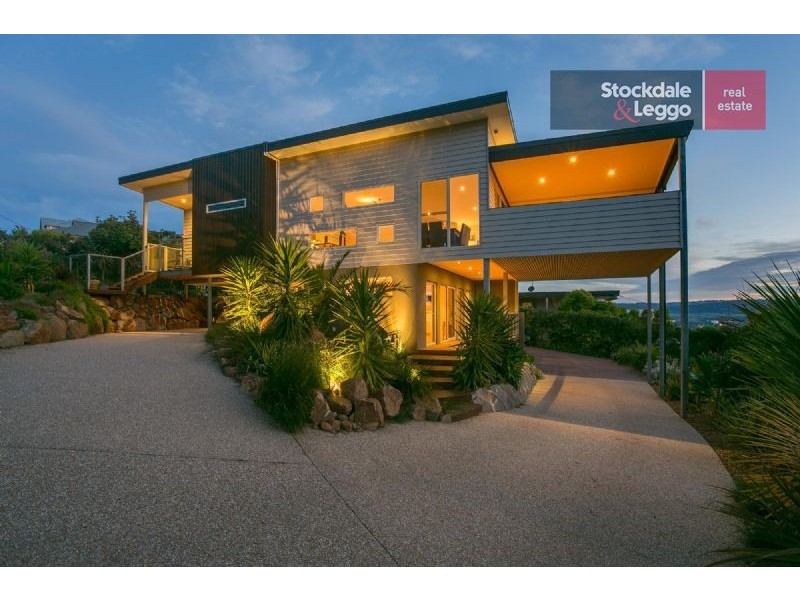 2-4 Wyuna Court, Mount Martha VIC 3934