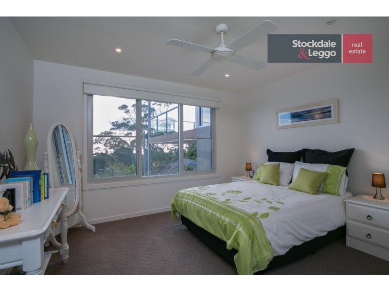 2-4 Wyuna Court, Mount Martha VIC 3934